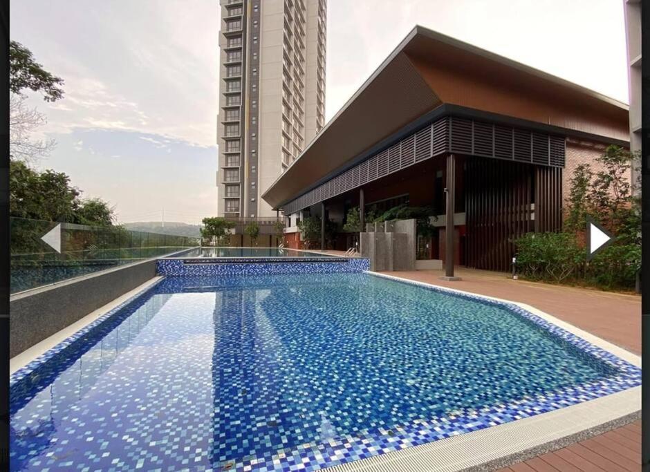 The Clio 2 Residences, Beside Ioi City Mall, Opposite Hospital Serdang, Beside Uniteen And Upm, Путраджая Экстерьер фото